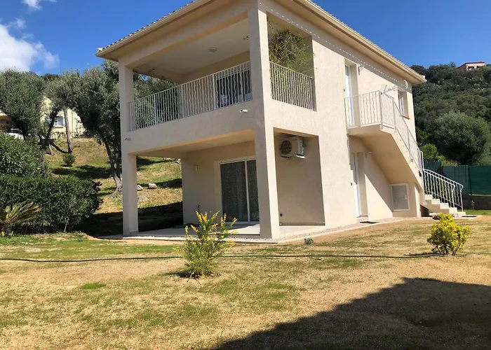 U Mandarinu * Αζάτσιο